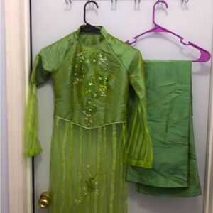 Vietnamese Ao Dai